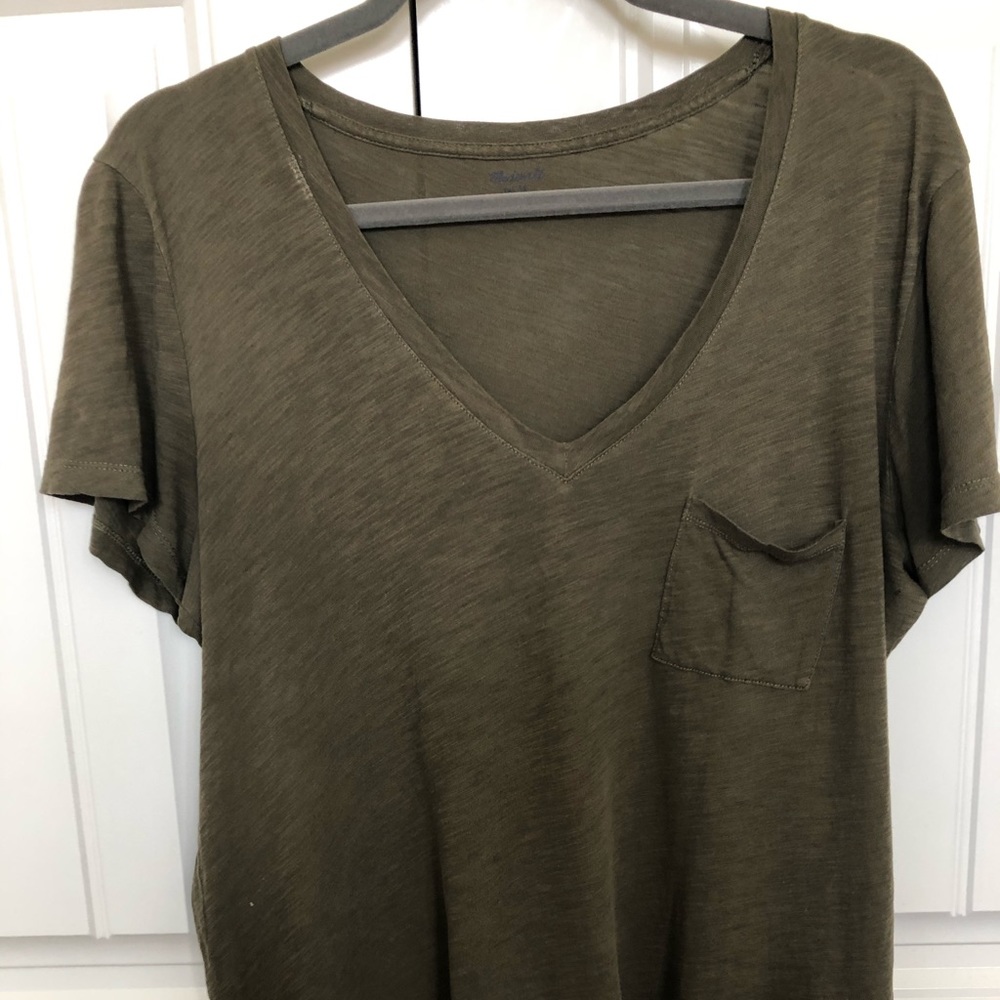 Made well pocket tee